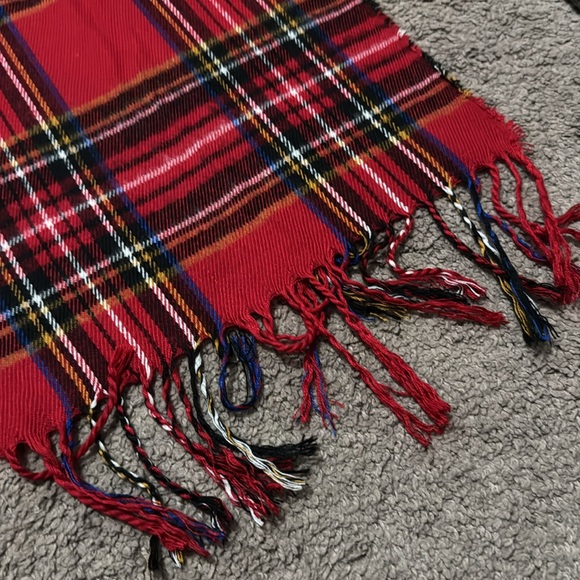 Gently Used Scarf-Gorgeous Red/Blue/Black Plaid-Twisted Fringe-12x65 - Picture 9 of 13